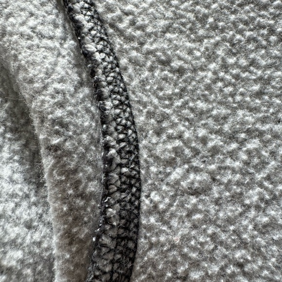 Zella | Ribbed Hem Hoodie - Picture 11 of 12